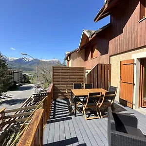  Appartement T3 Au Plan D'eau D'embrun Avec Garage Et Terrasse