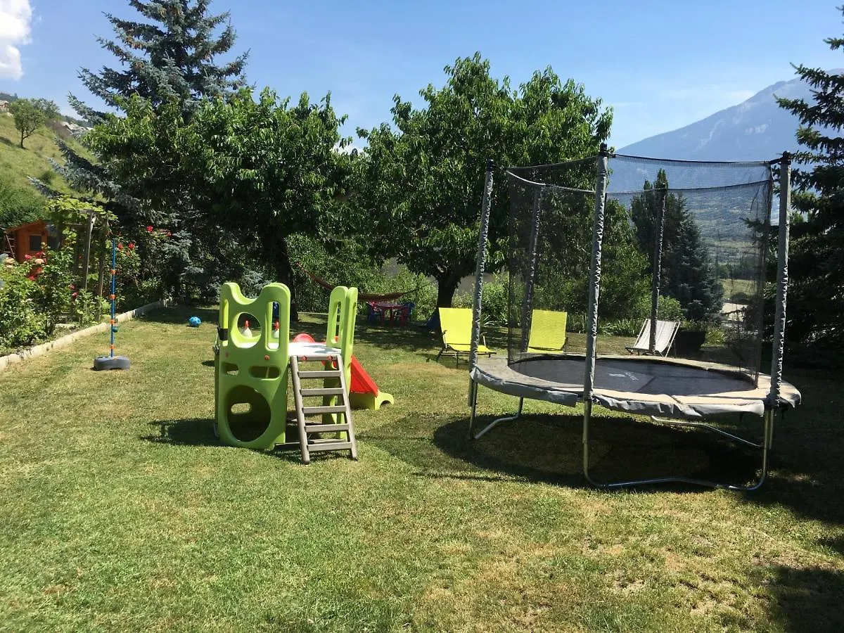 Apartment Appartements La Durance Et L'Helpe Embrun